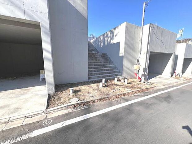 ぜひ現地をご覧くださいませ。