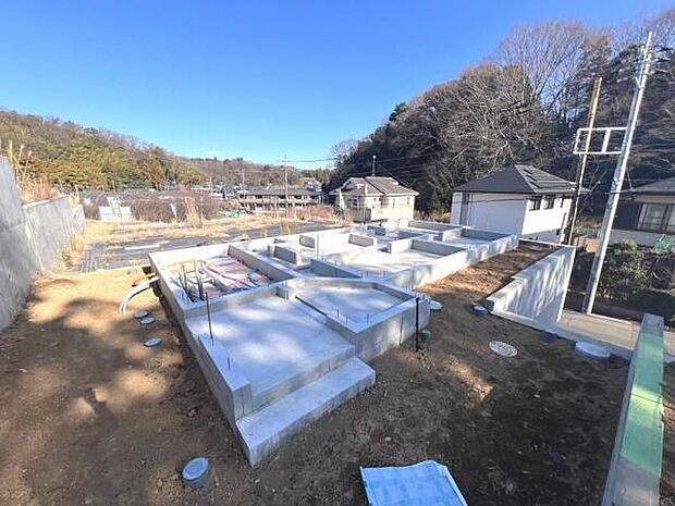 一生懸命建築中です。完成が楽しみですね。