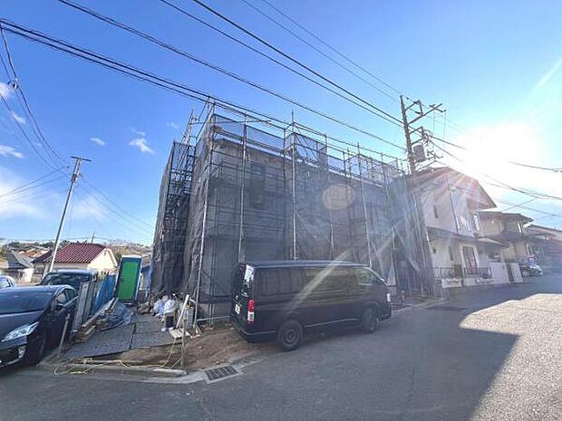 一生懸命建築中です。完成が楽しみですね。