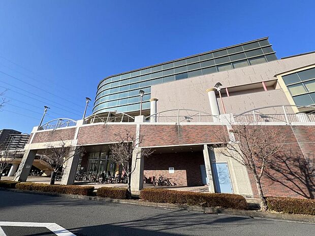 W.A.Oこどものくにショッピングセンターまで約1410m（徒歩18分）