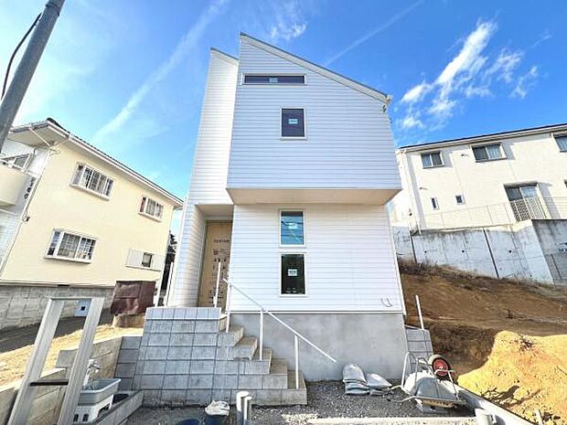 一生懸命建築中です。完成が楽しみですね。