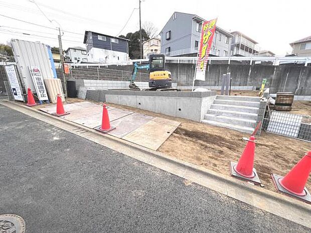 一生懸命建築中です。完成が楽しみですね。