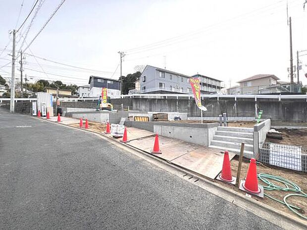 一生懸命建築中です。完成が楽しみですね。