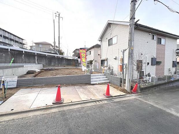 一生懸命建築中です。完成が楽しみですね。
