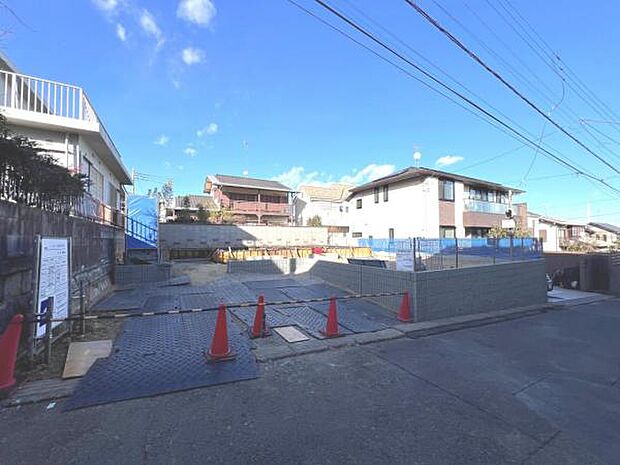 一生懸命建築中です。完成が楽しみですね。