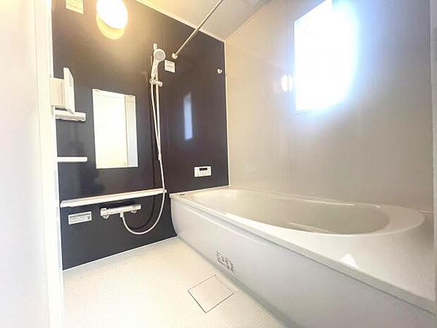 お風呂でほっとひといき。1日の疲れを癒しましょう。