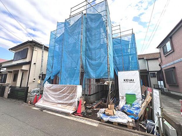 一生懸命建築中です。完成が楽しみですね。