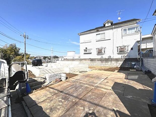 一生懸命建築中です。完成が楽しみですね。