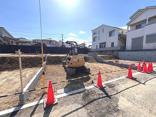 一生懸命建築中です。完成が楽しみですね。