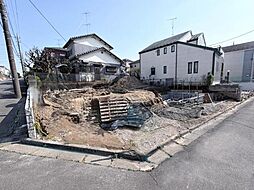 東京都町田市鶴川4丁目