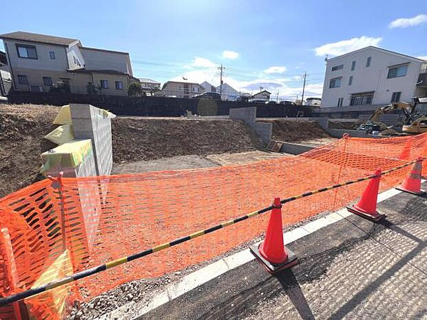 一生懸命建築中です。完成が楽しみですね。