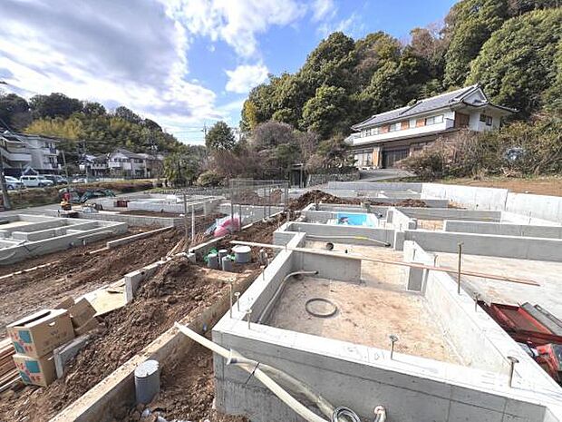 一生懸命建築中です。完成が楽しみですね。