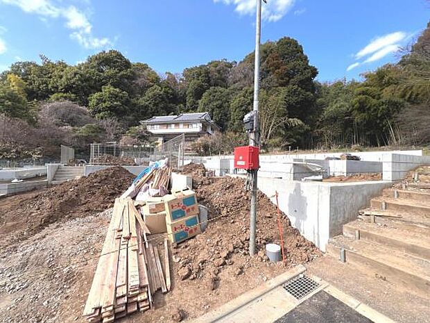 一生懸命建築中です。完成が楽しみですね。