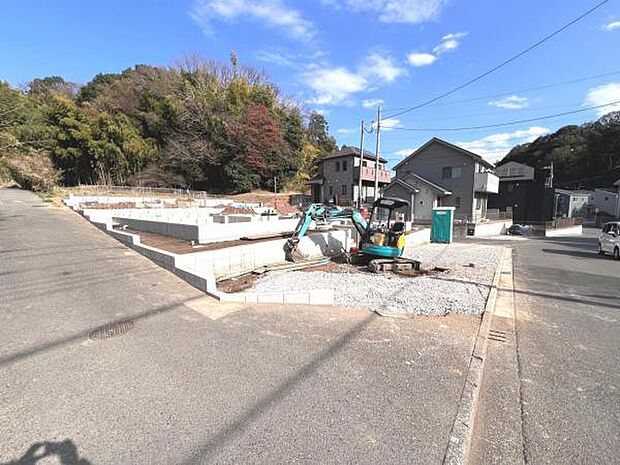 一生懸命建築中です。完成が楽しみですね。