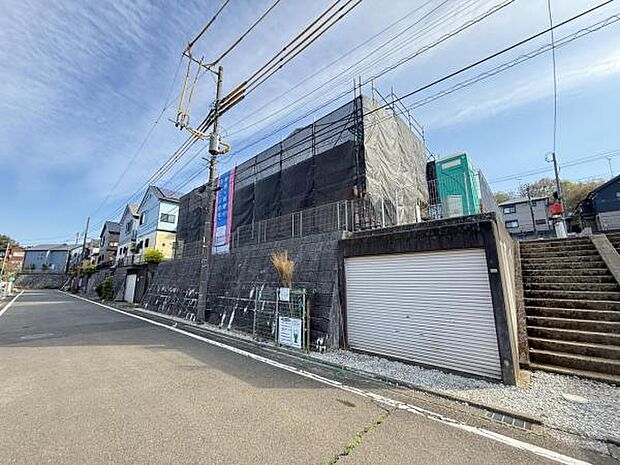 一生懸命建築中です。完成が楽しみですね。