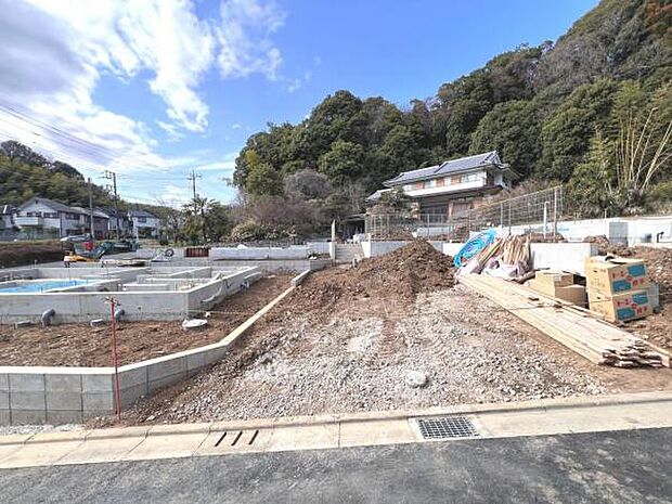 一生懸命建築中です。完成が楽しみですね。