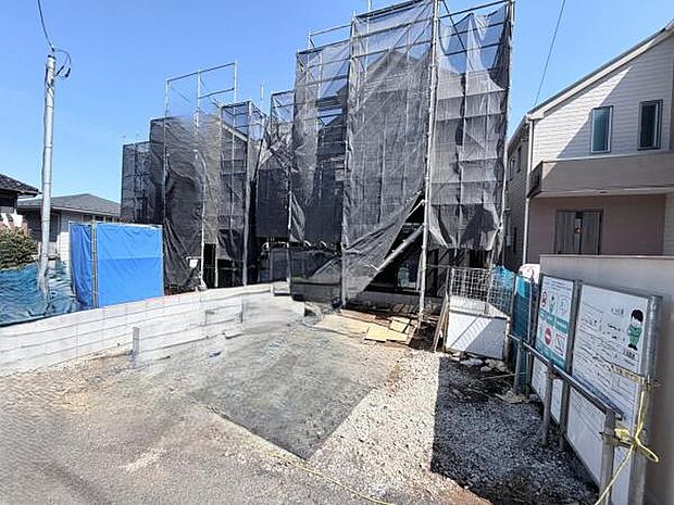 一生懸命建築中です。完成が楽しみですね。