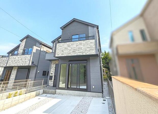 木造在来工法、間取りはファミリー向けに4LDKございます。