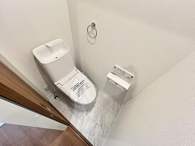 ほっと安らげるトイレ空間です。