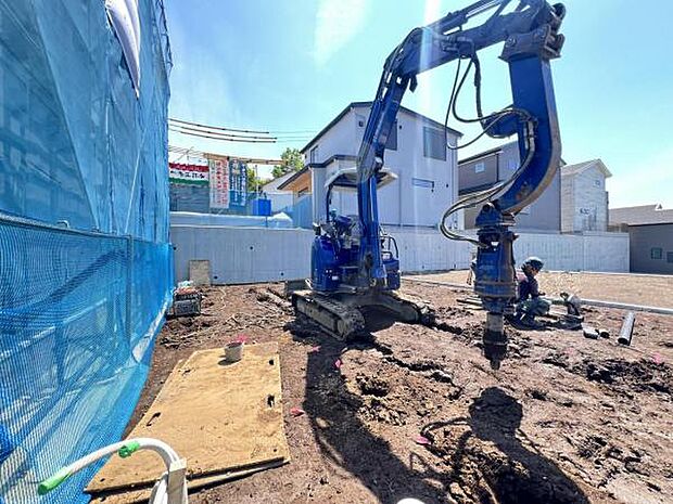 一生懸命建築中です。完成が楽しみですね。