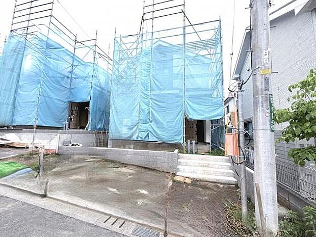 一生懸命建築中です。完成が楽しみですね。