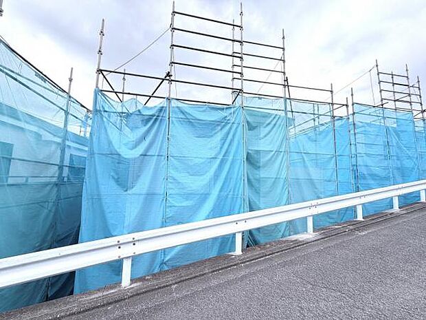 一生懸命建築中です。完成が楽しみですね。