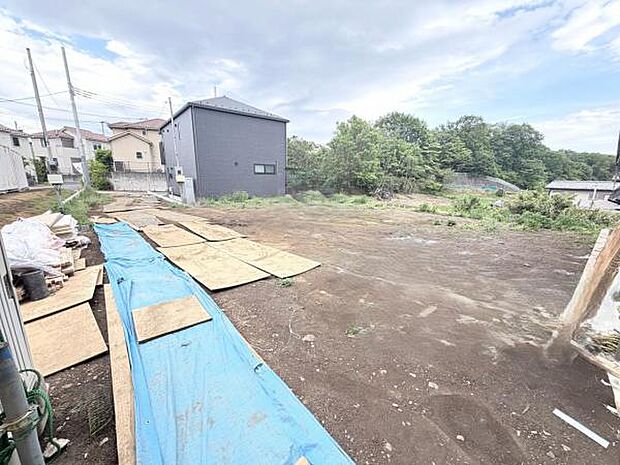 一生懸命建築中です。完成が楽しみですね。
