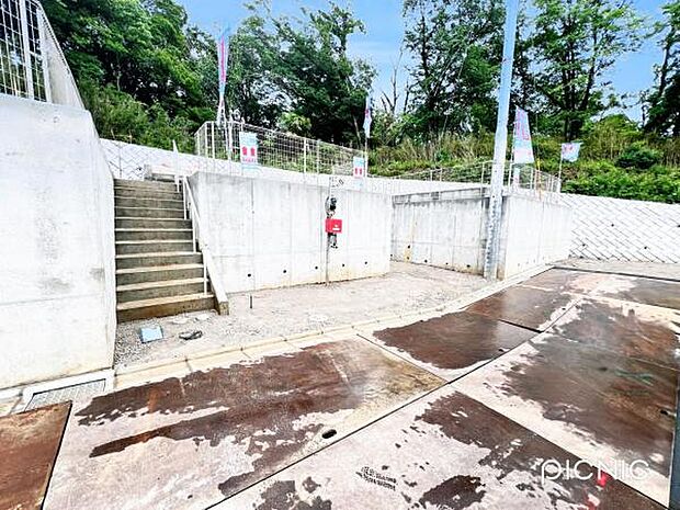 一生懸命建築中です。完成が楽しみですね。