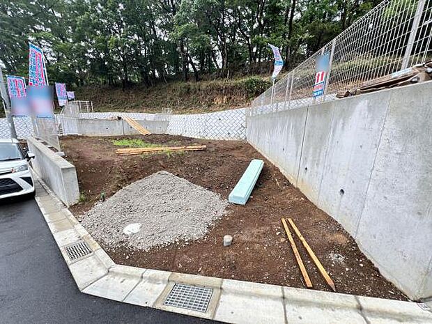 一生懸命建築中です。完成が楽しみですね。