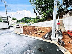 東京都町田市薬師台1丁目