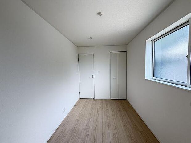 子供部屋にもちょうど良い大きさのお部屋です。