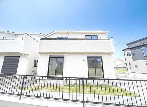 木造在来工法、間取りはファミリー向けに4LDKございます。