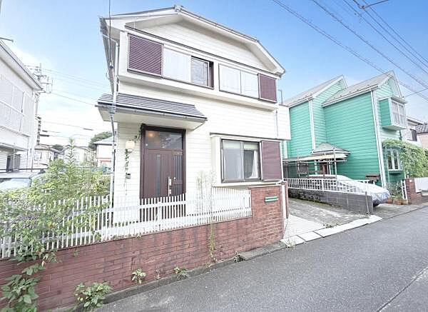 木造在来工法、間取りはファミリー向けに3LDKございます。