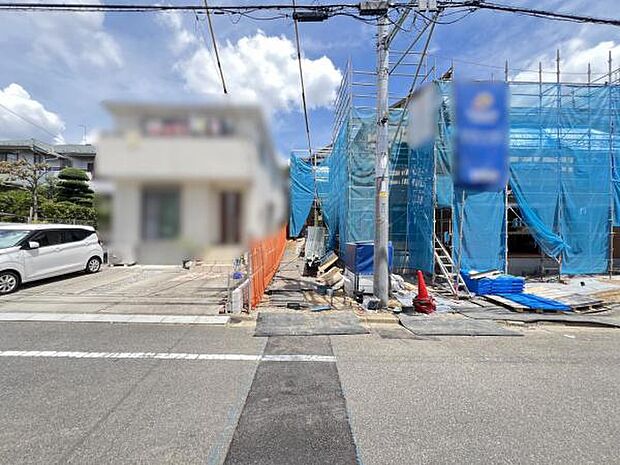 駐車場ももちろん完備しておりますのでお車所有の方にも心強いです。