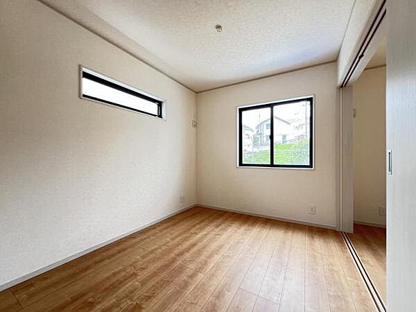 子供部屋にもちょうど良い大きさのお部屋です。