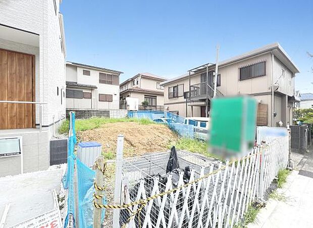 現地写真です。周辺環境と併せぜひ現地をご覧ください。