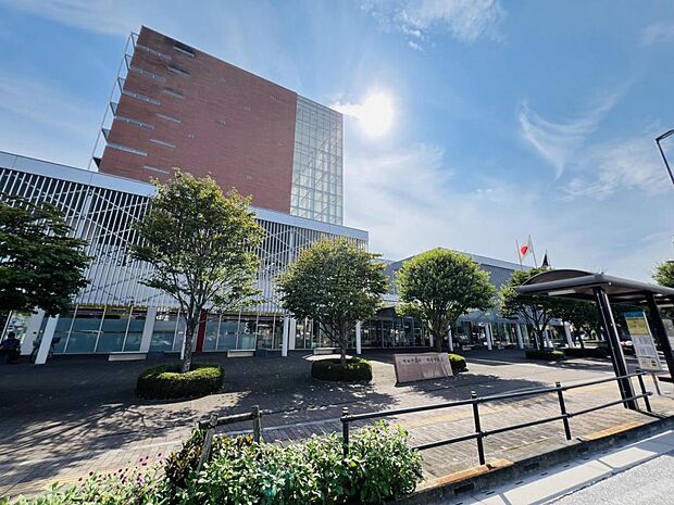 町田市役所まで約2340m(徒歩30分)