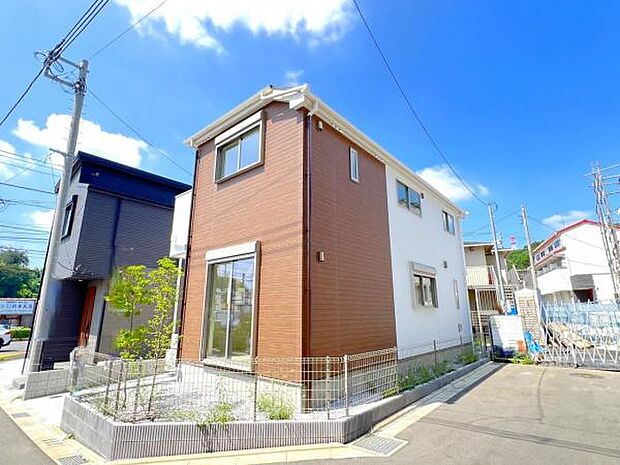 木造在来工法、間取りはファミリー向けに4LDKございます。