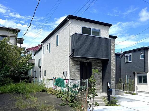 木造在来工法、間取りはファミリー向けに4LDKございます。