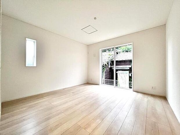 子供部屋にもちょうど良い大きさのお部屋です。