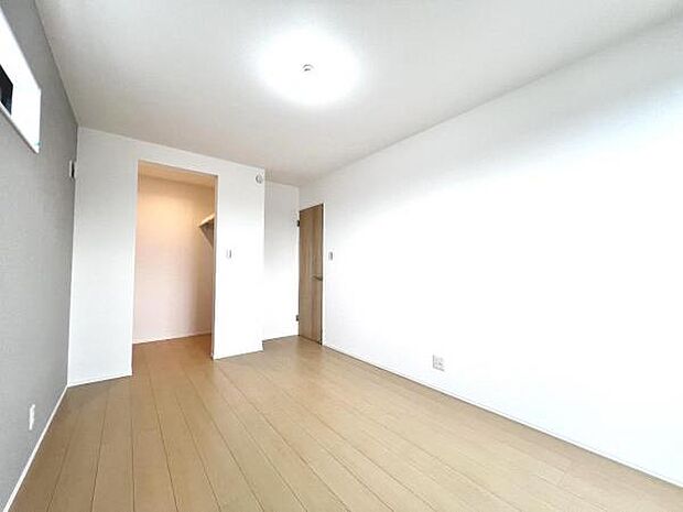 子供部屋にもちょうど良い大きさのお部屋です。