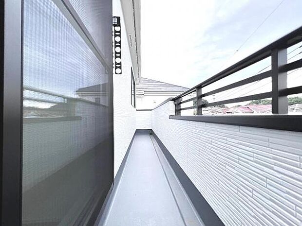 お洗濯ものを気持ち良く太陽の光で干せるのが嬉しいですね。