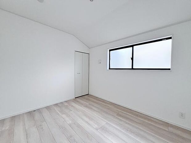 子供部屋にもちょうど良い大きさのお部屋です。