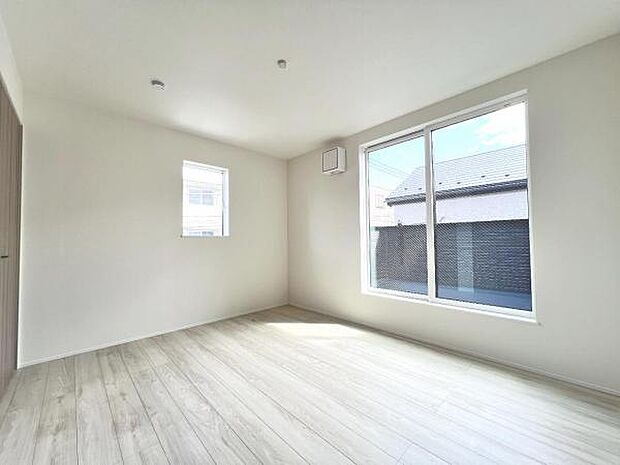 子供部屋にもちょうど良い大きさのお部屋です。