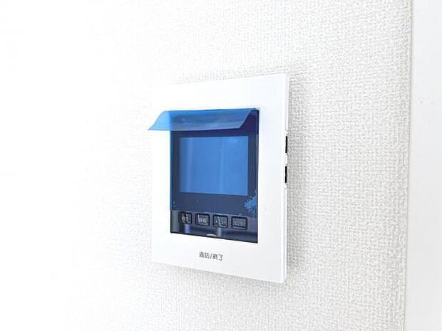 訪問者を確認できるTVモニター付きインターフォンです。