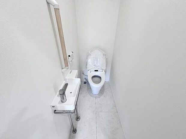 ほっと安らげるトイレ空間です。