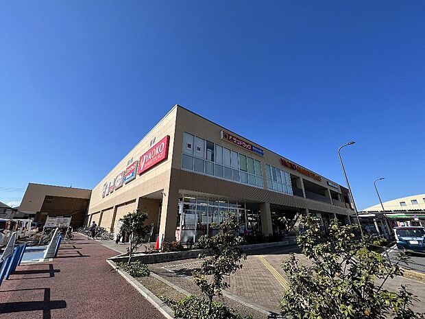 ヤオコー 西武立川駅前店まで約620m（徒歩8分）