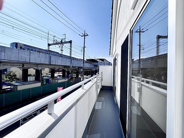 お洗濯ものを気持ち良く太陽の光で干せるのが嬉しいですね。