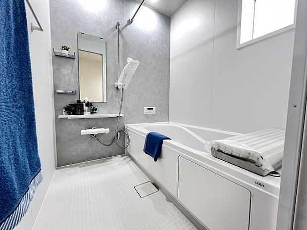 お風呂でほっとひといき。1日の疲れを癒しましょう。