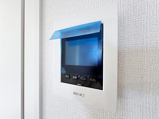 訪問者を確認できるTVモニター付きインターフォンです。